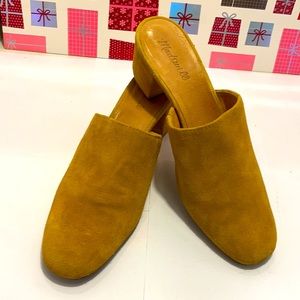 GentlyUsed Madewell Mustard Heel Sandals. Size:10